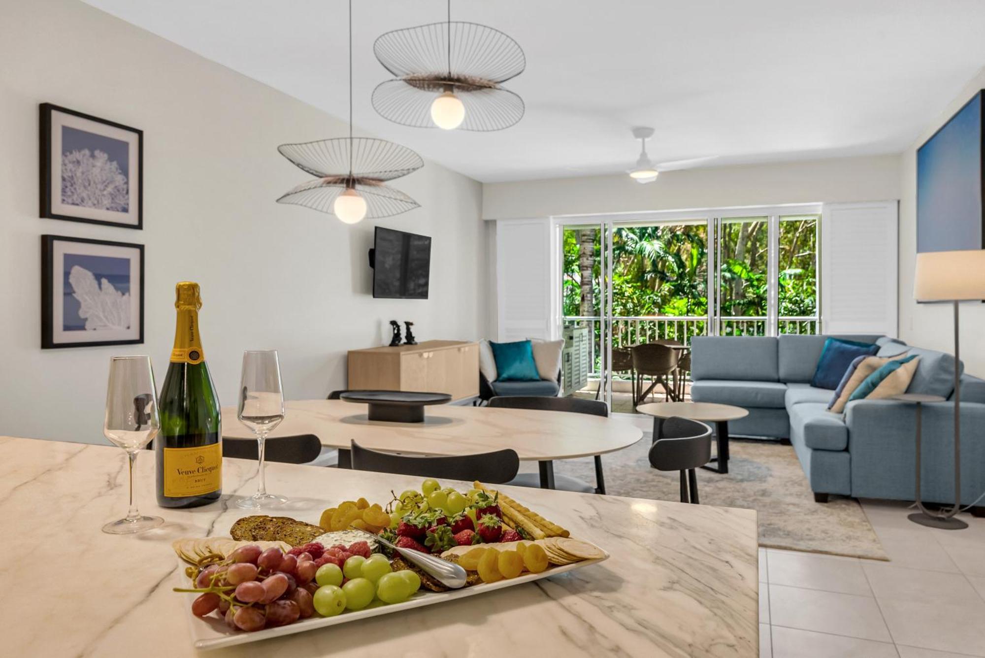 Elysium Private Apartments At Beach Club & Spa Παλμ Κόουβ Εξωτερικό φωτογραφία