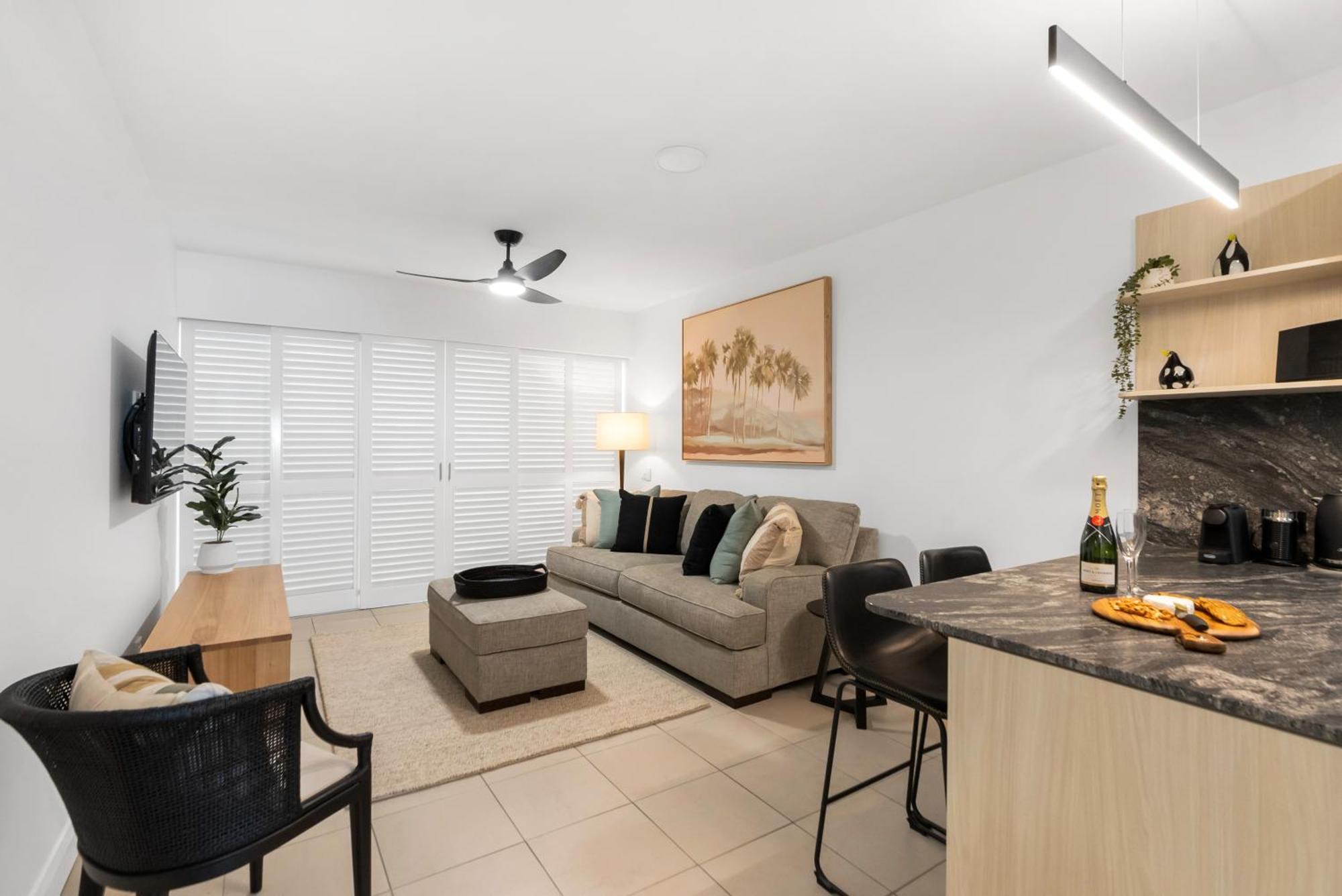 Elysium Private Apartments At Beach Club & Spa Παλμ Κόουβ Εξωτερικό φωτογραφία